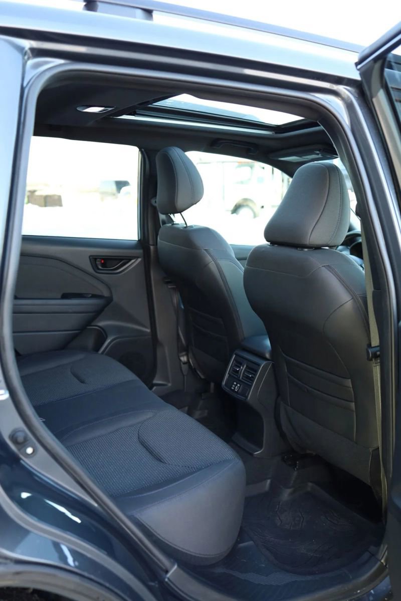 Used 2025 Subaru Forester Premium w/ Convenience Package #1 image 44