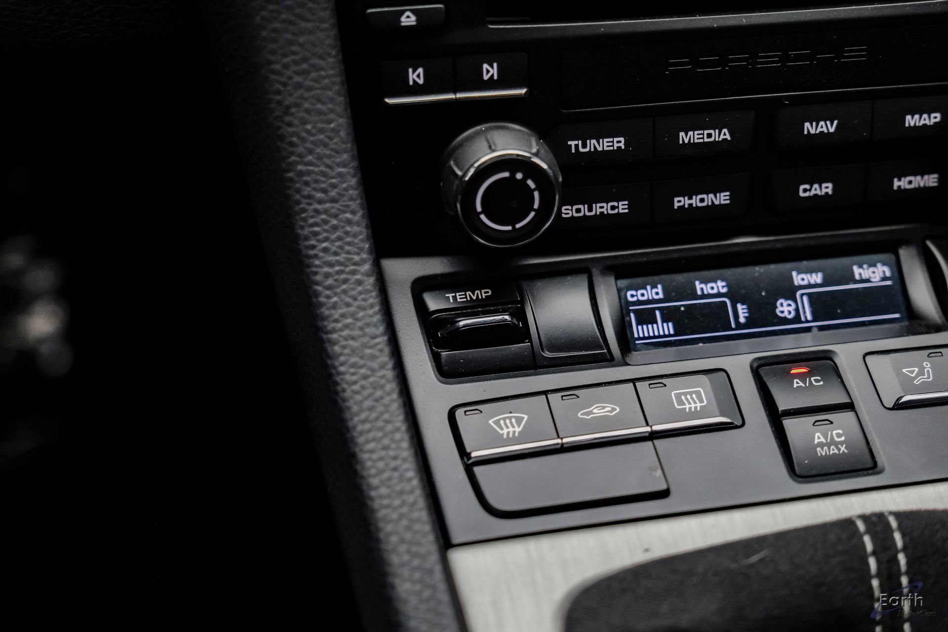 Used 2020 Porsche 718 Cayman GT4 image 76