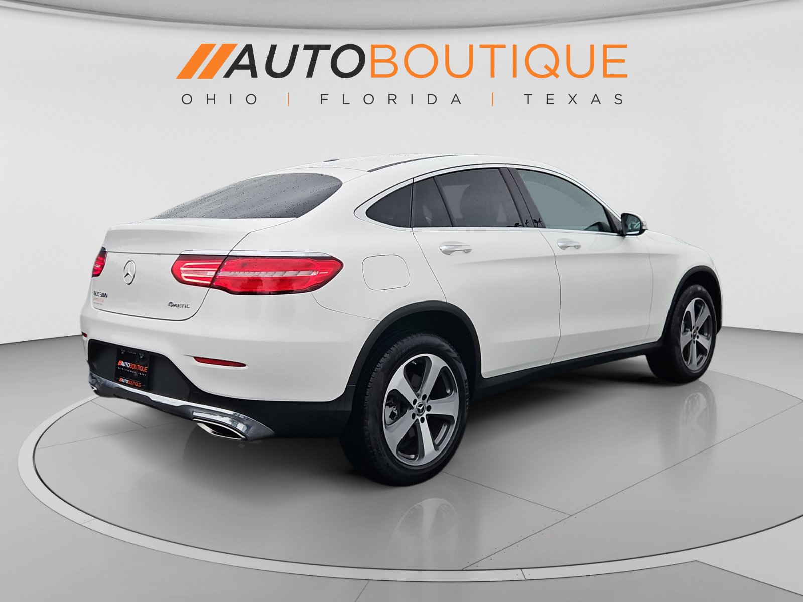 Used 2018 Mercedes-Benz GLC 300 4MATIC Coupe image 6