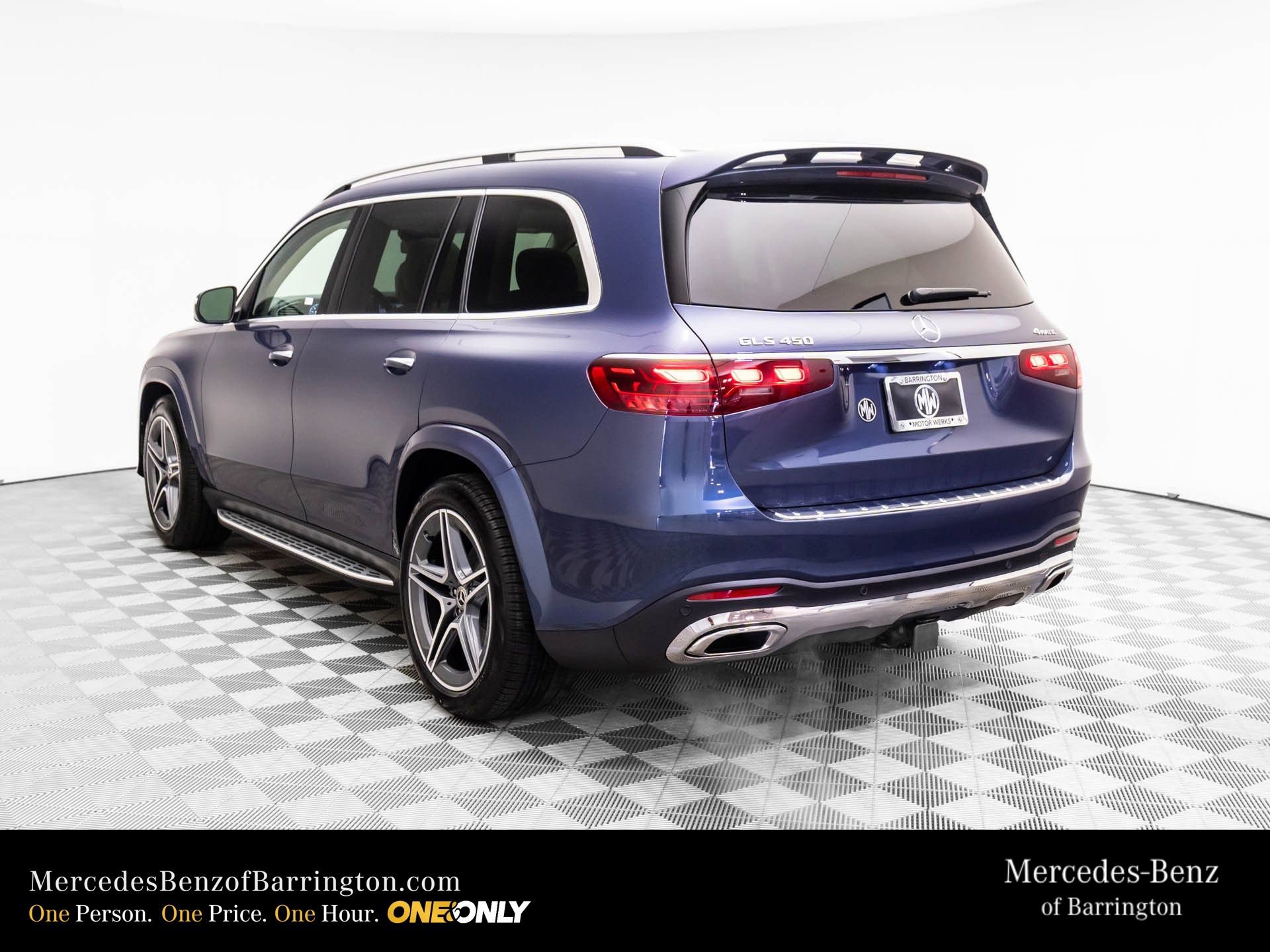 New 2026 Mercedes-Benz GLS 450 4MATIC image 3