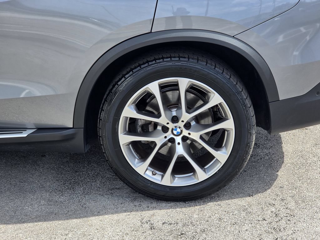 Used 2024 BMW X5 sDrive40i w/ Premium Package RWD image 5