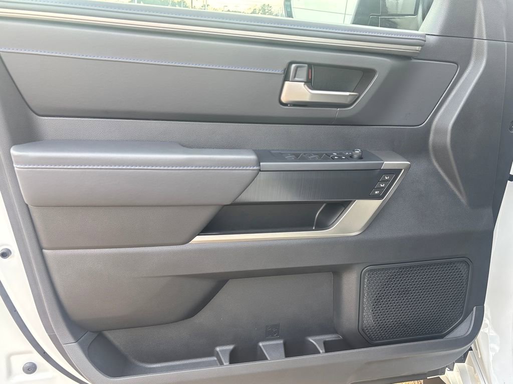 New 2026 Toyota Sequoia Platinum image 5