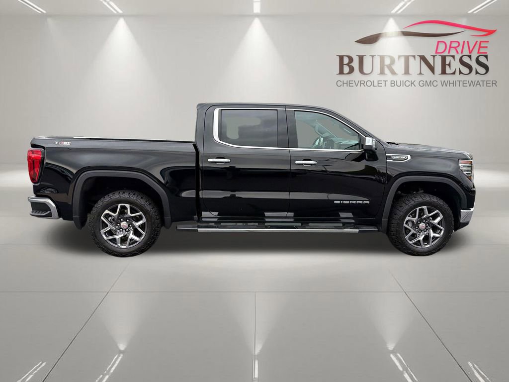 Certified 2024 GMC Sierra 1500 SLT w/ SLT Premium Plus Package AWD/4WD image 9