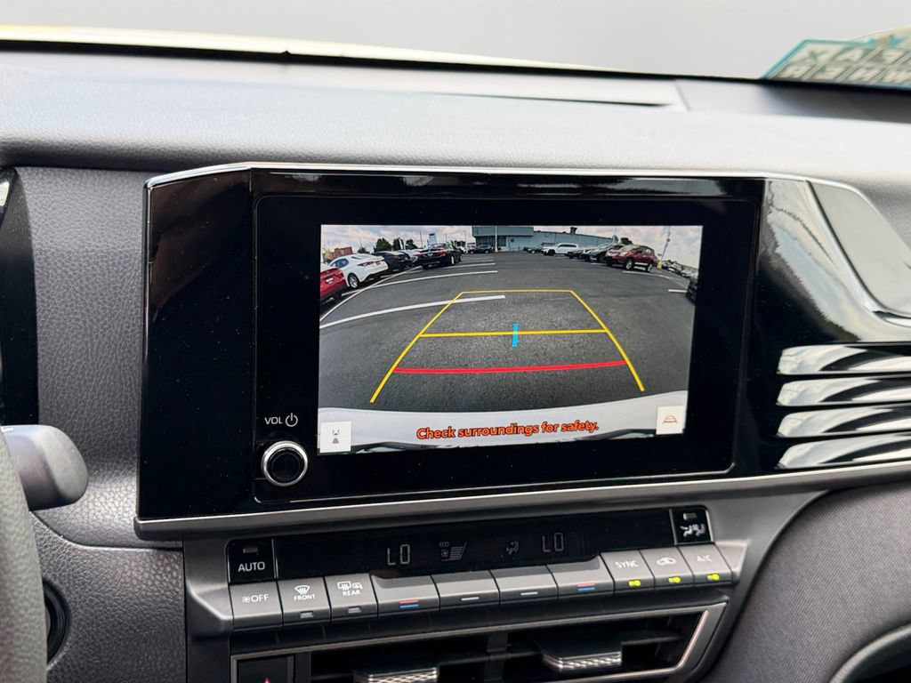 Used 2025 Toyota Camry LE FWD image 26