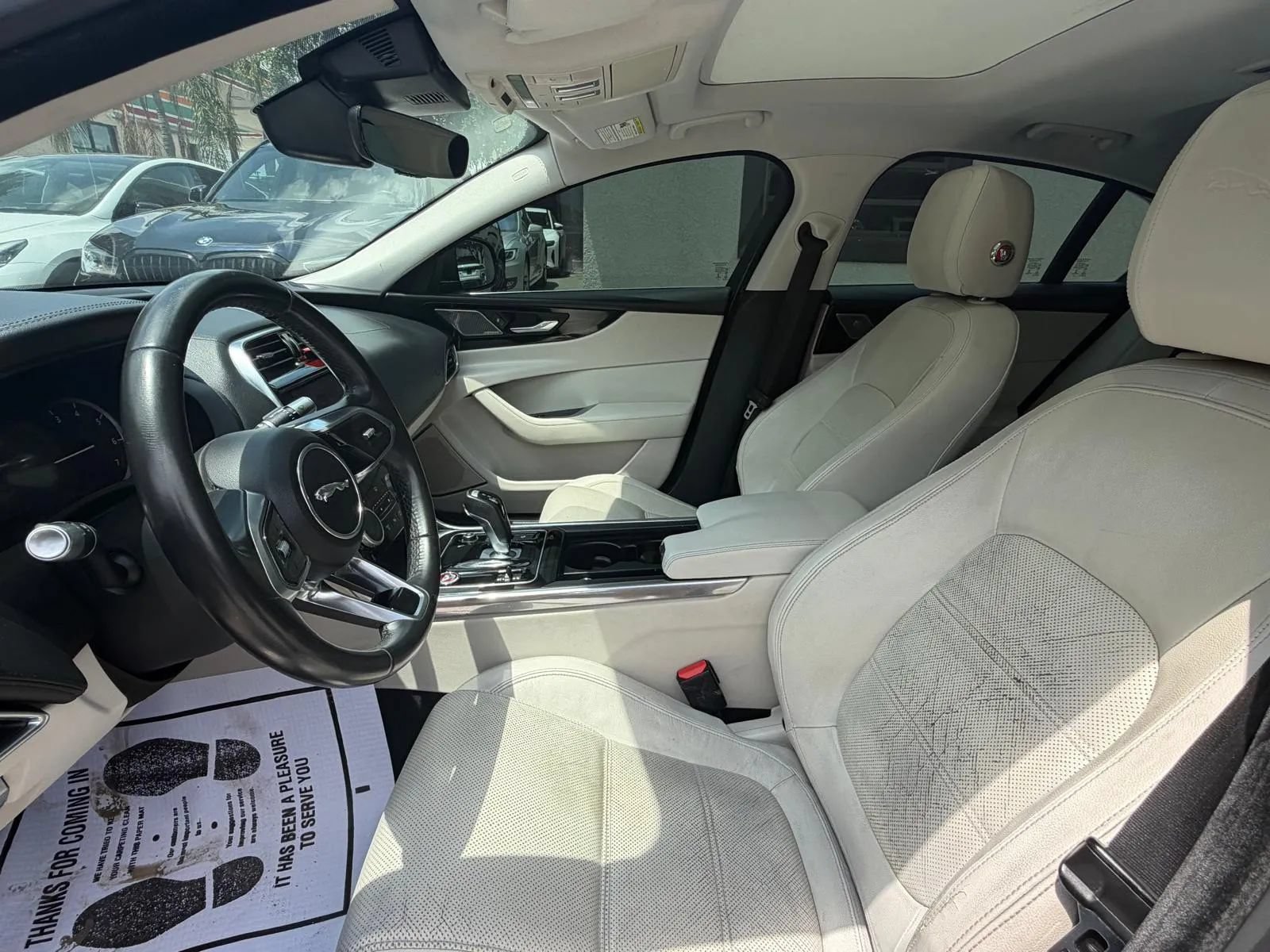 Used 2020 Jaguar XE S RWD image 9