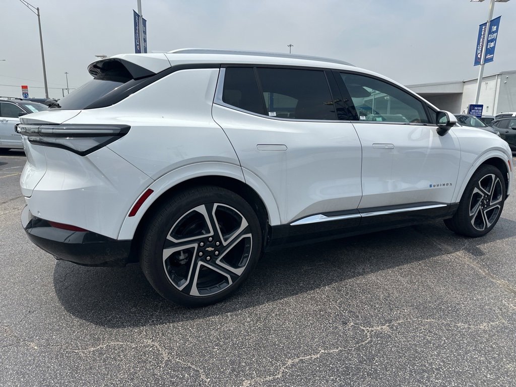 Used 2024 Chevrolet Equinox EV LT w/ Active Safety Package 3 image 24