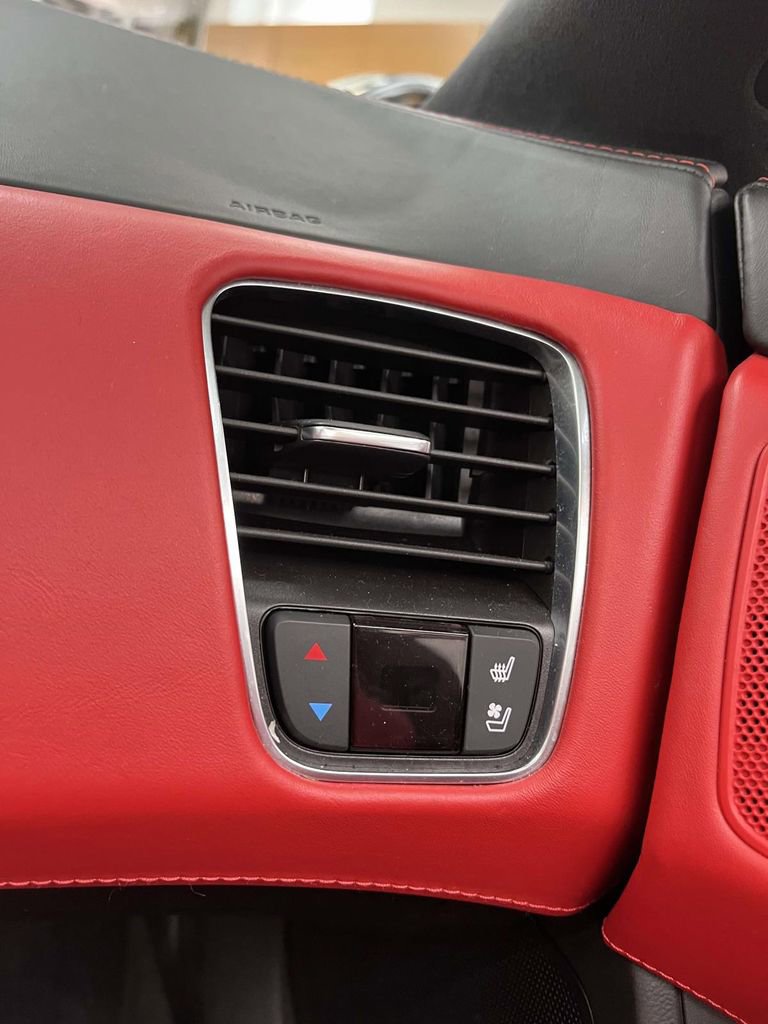 Used 2016 Chevrolet Corvette Stingray Coupe w/ 3LT Preferred Equipment Group image 16