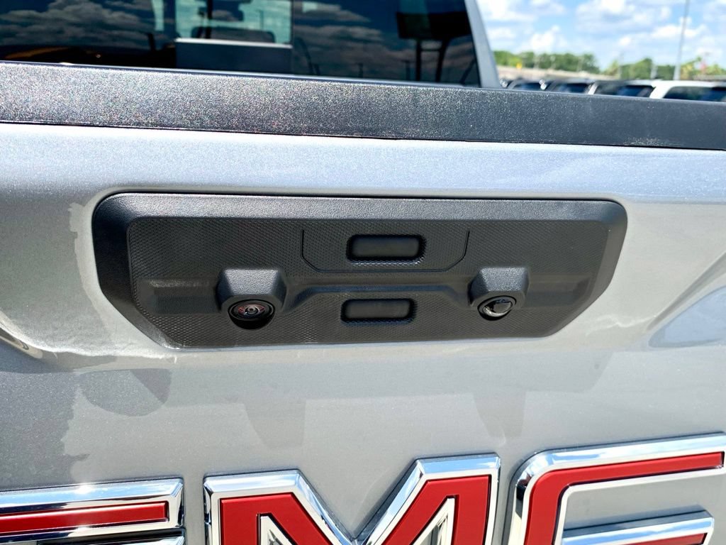 Used 2026 GMC Sierra 1500 SLT w/ SLT Premium Plus Package AWD/4WD image 48