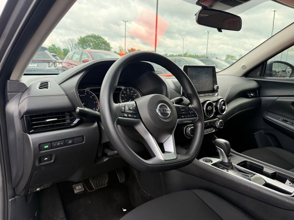 Used 2023 Nissan Sentra SV FWD image 10