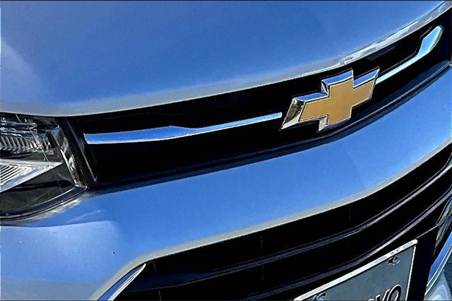 Used 2017 Chevrolet Trax LT image 29