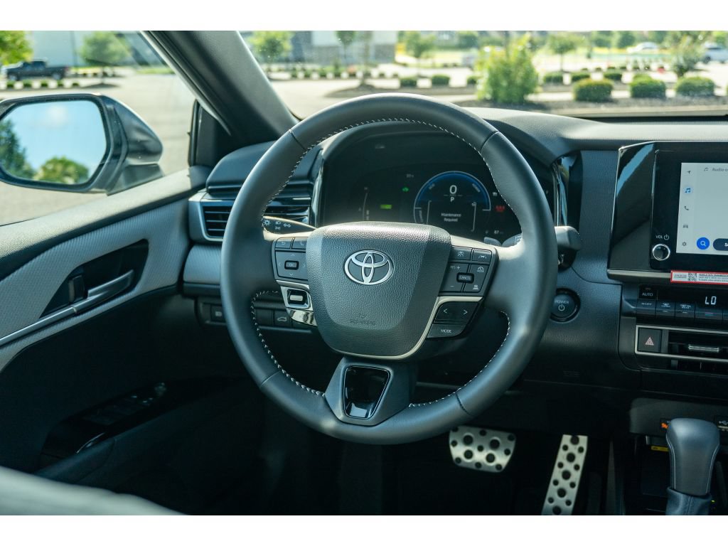 Certified 2026 Toyota Camry SE FWD image 20