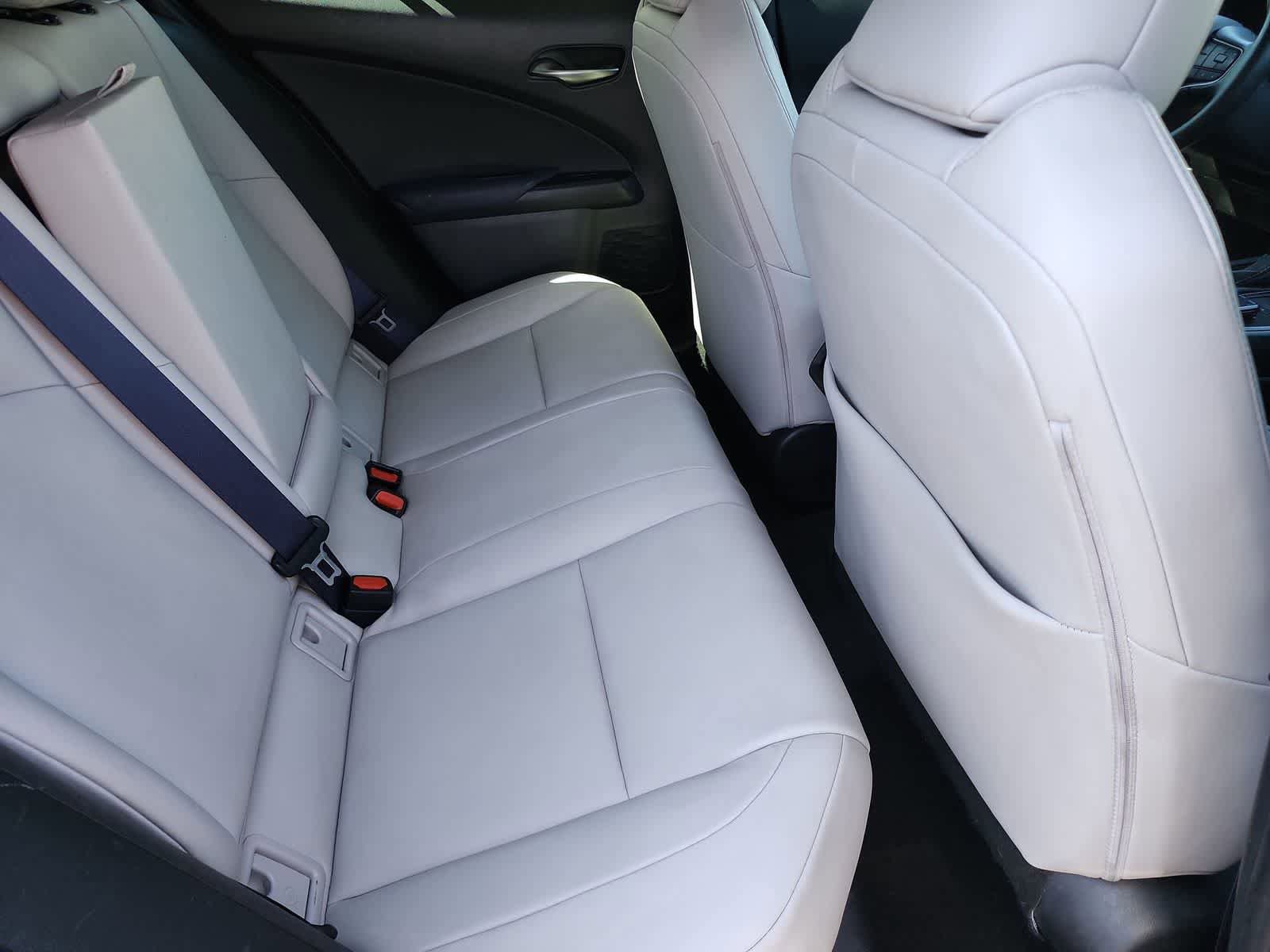 Used 2021 Lexus UX 250h w/ Premium Package AWD/4WD image 17