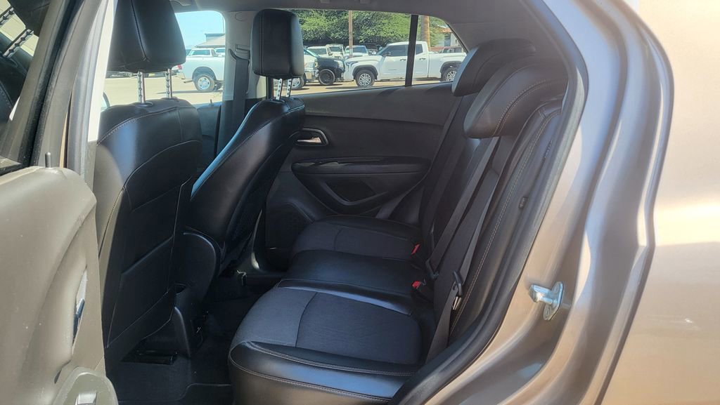 Used 2018 Chevrolet Trax LT w/ Driver Confidence Package image 22