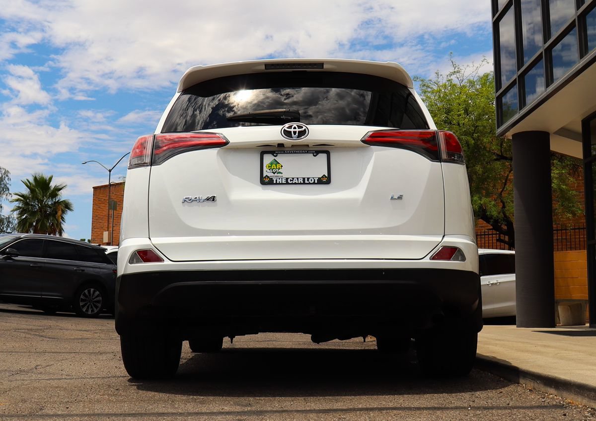 Used 2018 Toyota RAV4 LE w/ All Weather Liner Package FWD image 12
