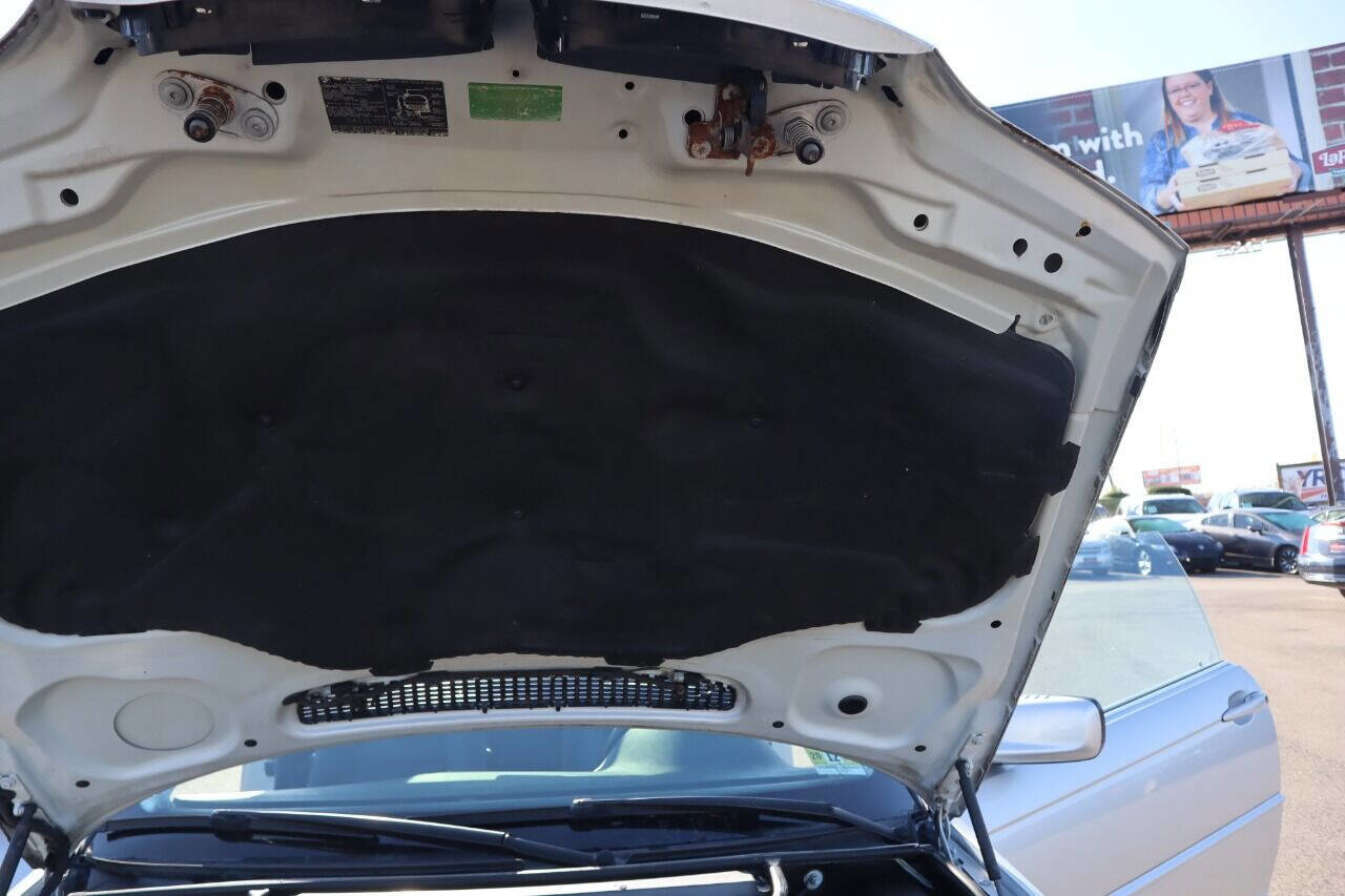 Used 2006 BMW 325Ci Coupe image 33