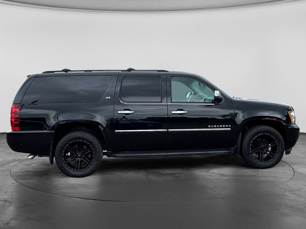 Used 2013 Chevrolet Suburban LTZ AWD/4WD image 11