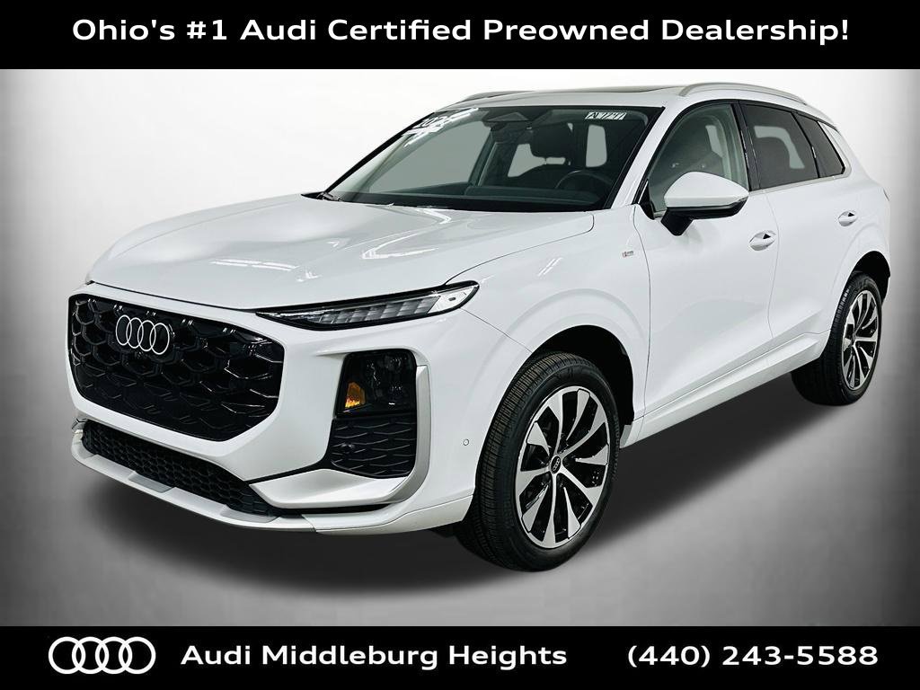 Certified 2026 Audi Q3 quattro 2.0T AWD/4WD image 4