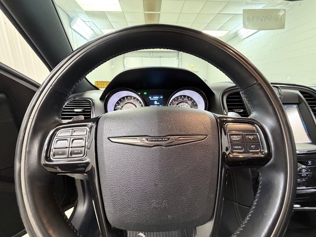 Used 2014 Chrysler 300 C AWD/4WD image 44