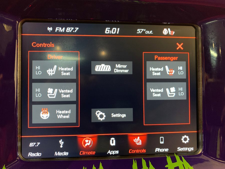 Used 2019 Dodge Charger Scat Pack w/ Daytona Edition Group image 29