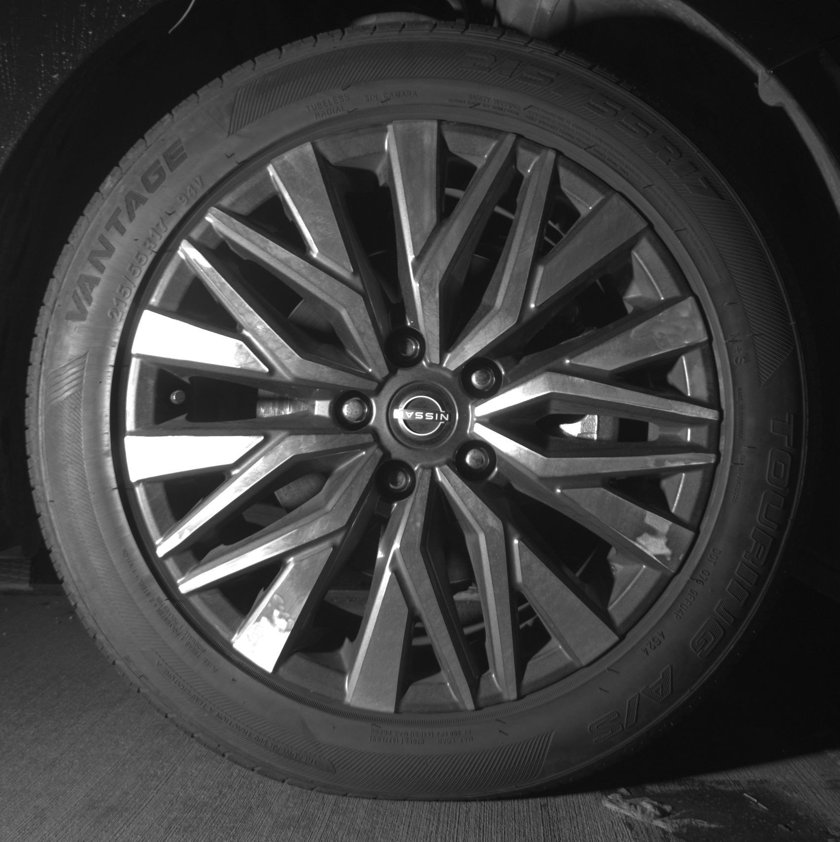 Used 2025 Nissan Altima 2.5 SV image 13