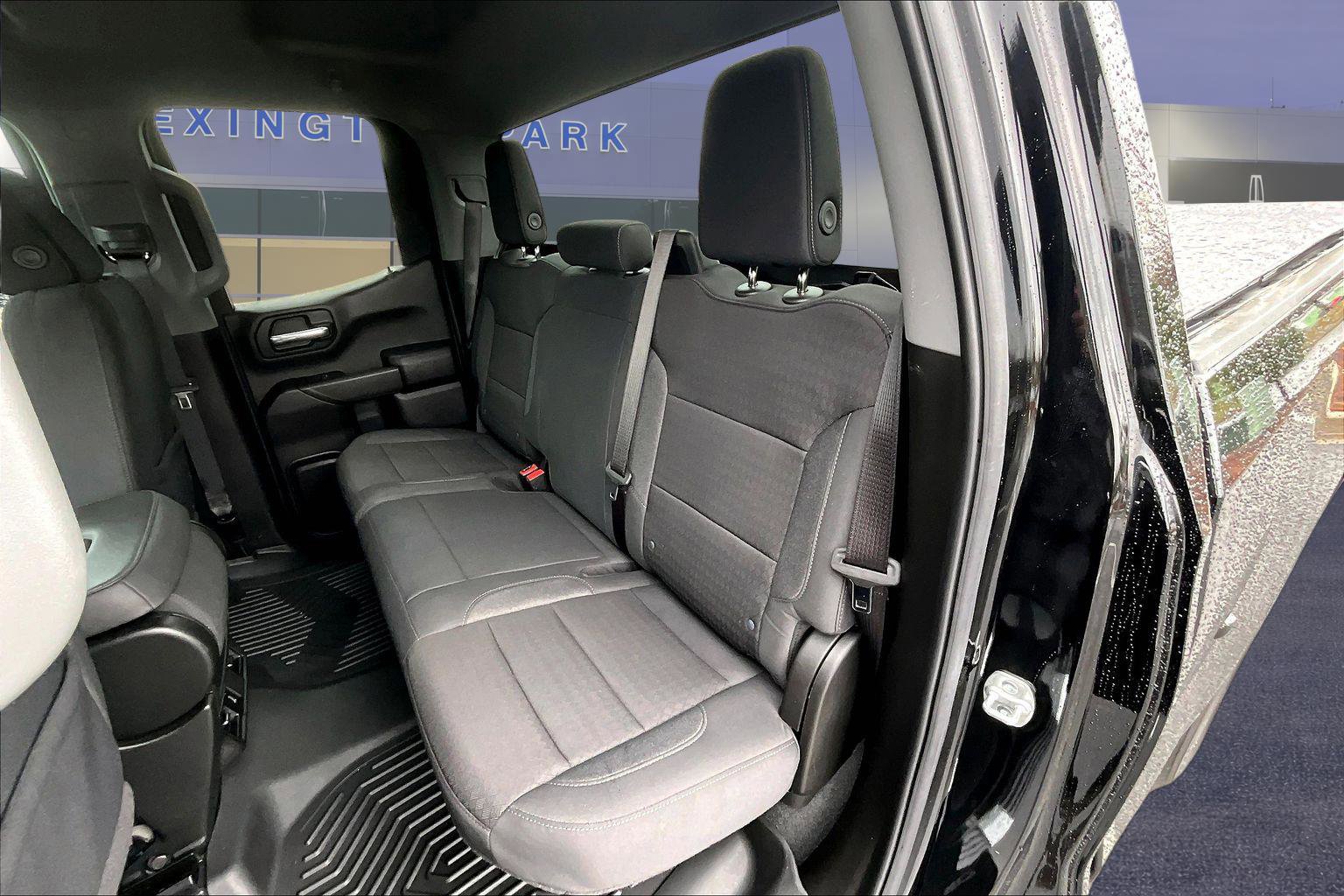 Used 2025 Chevrolet Silverado 1500 Custom image 19
