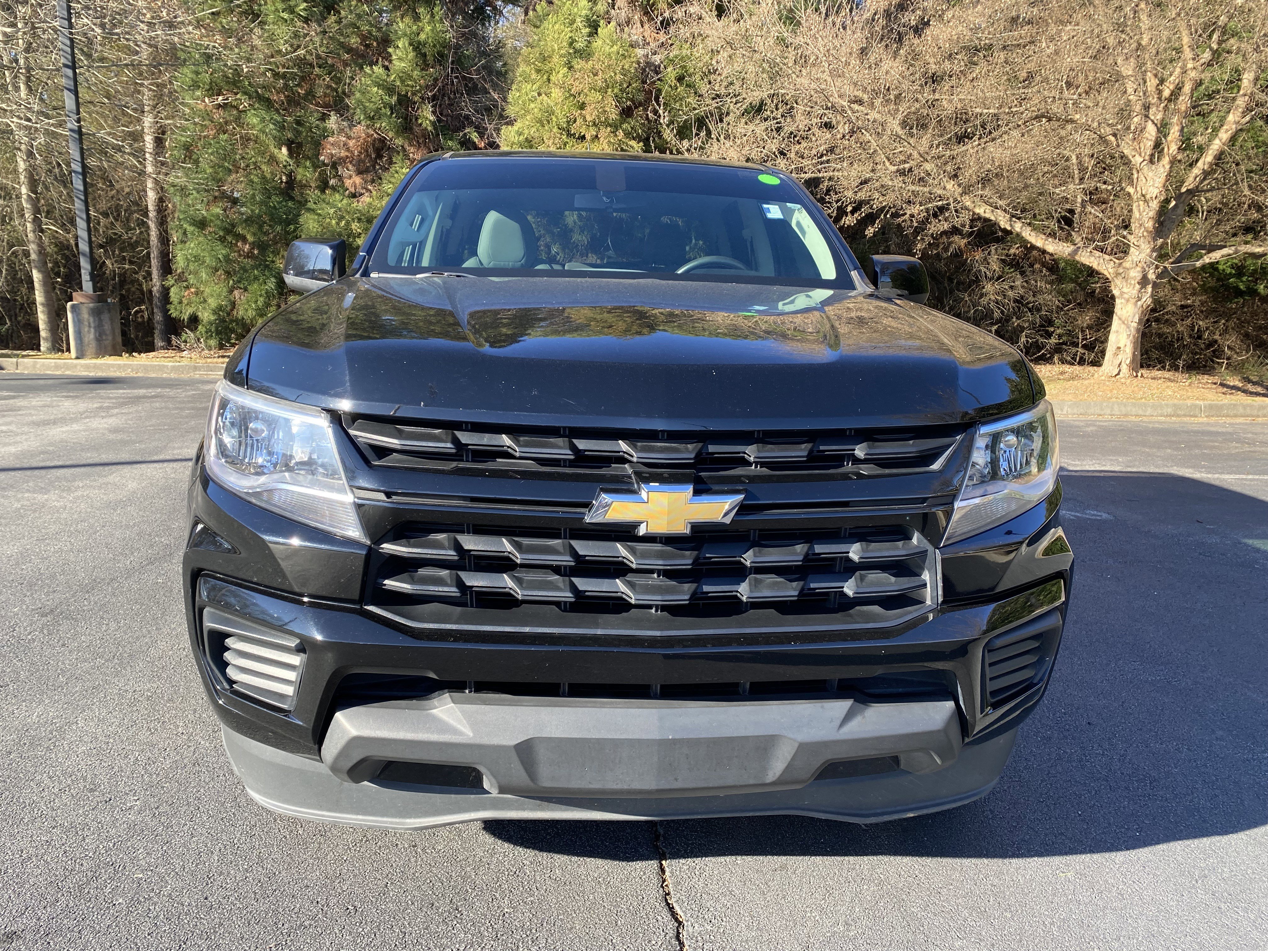 Used 2022 Chevrolet Colorado W/T w/ Custom Special Edition image 3