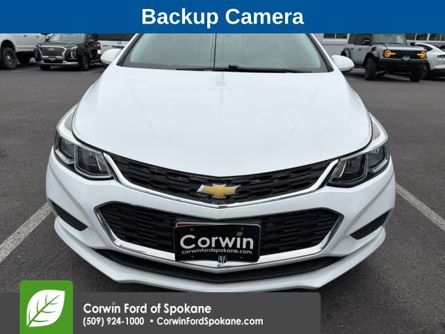 Used 2018 Chevrolet Cruze LS FWD image 2