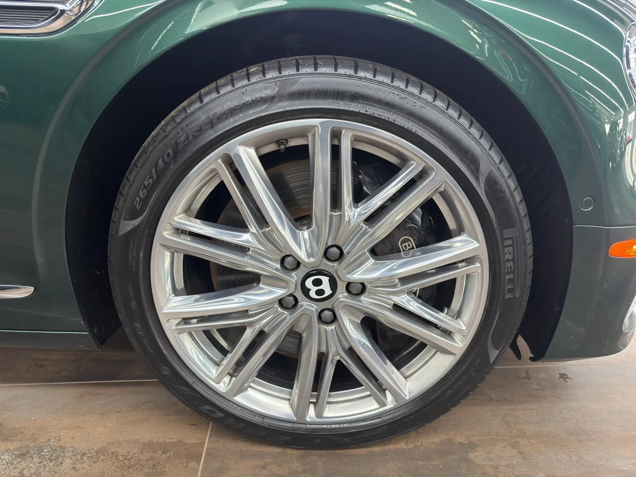 Used 2022 Bentley Flying Spur V8 AWD/4WD image 59