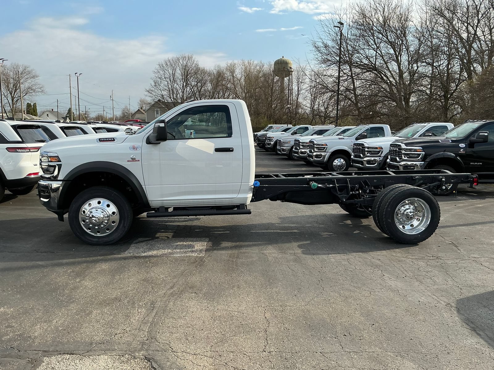 New 2026 RAM 4500 Tradesman w/ Chrome Appearance Group RWD image 9