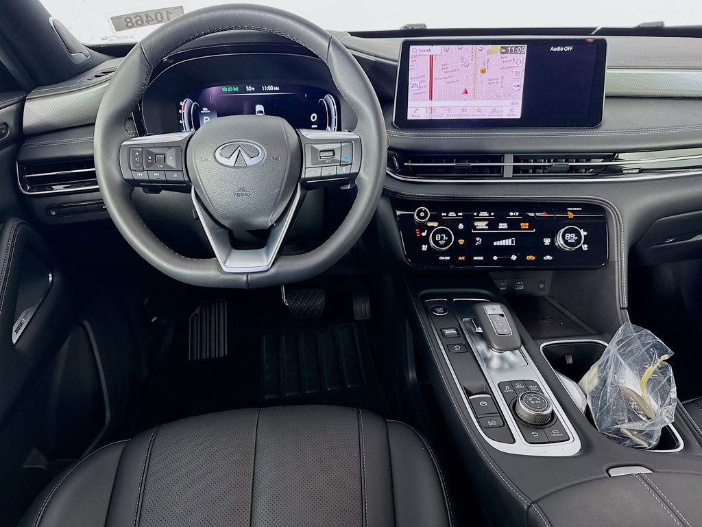 Certified 2025 INFINITI QX60 Luxe w/ Black Edition image 24