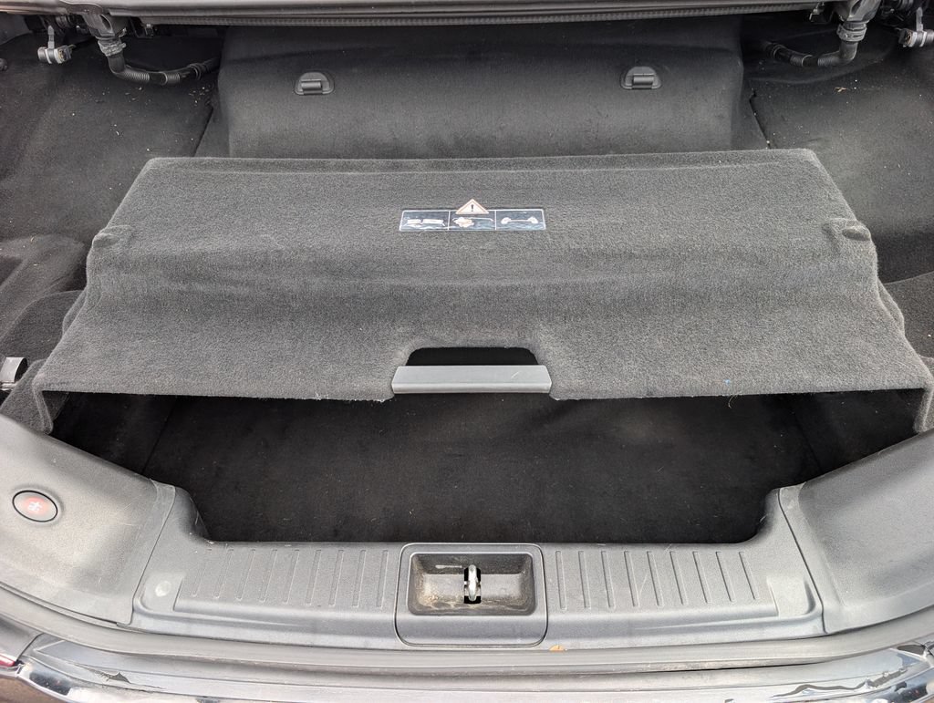 Used 2013 Mercedes-Benz SL 63 AMG image 29