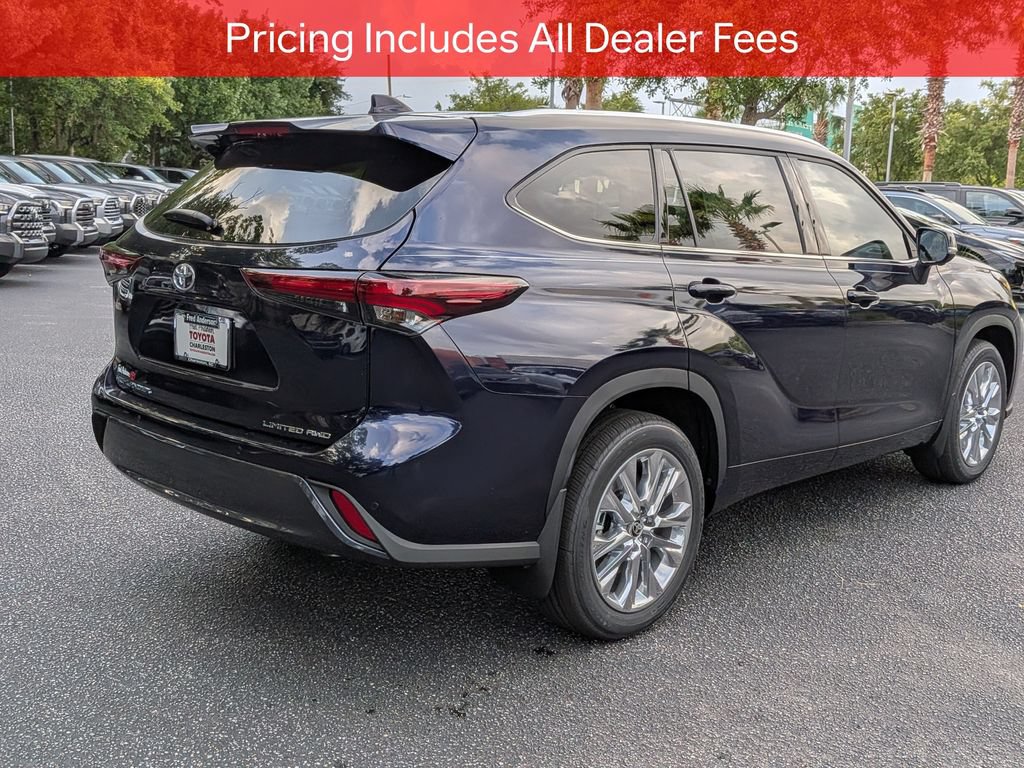 New 2026 Toyota Highlander Limited AWD/4WD image 5