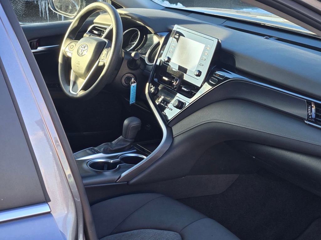 Used 2023 Toyota Camry LE FWD image 12
