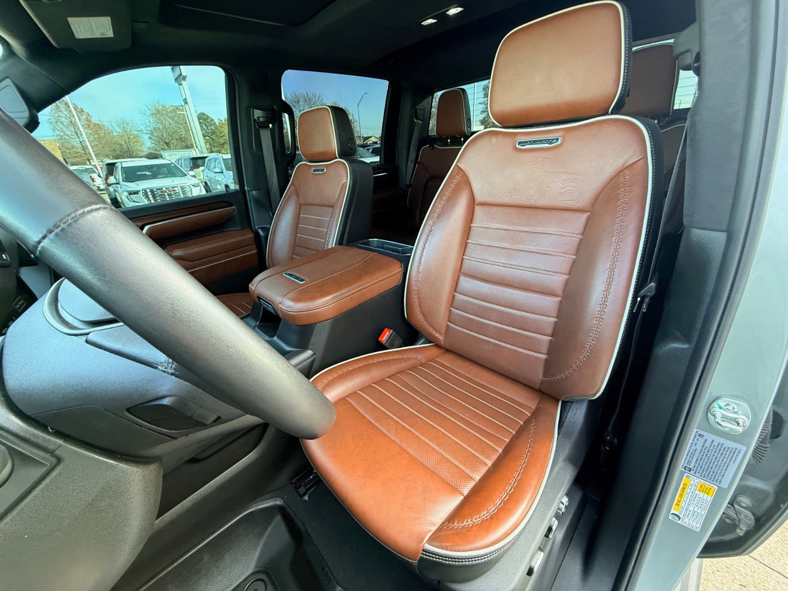 Certified 2025 GMC Sierra 3500 Denali Ultimate image 16