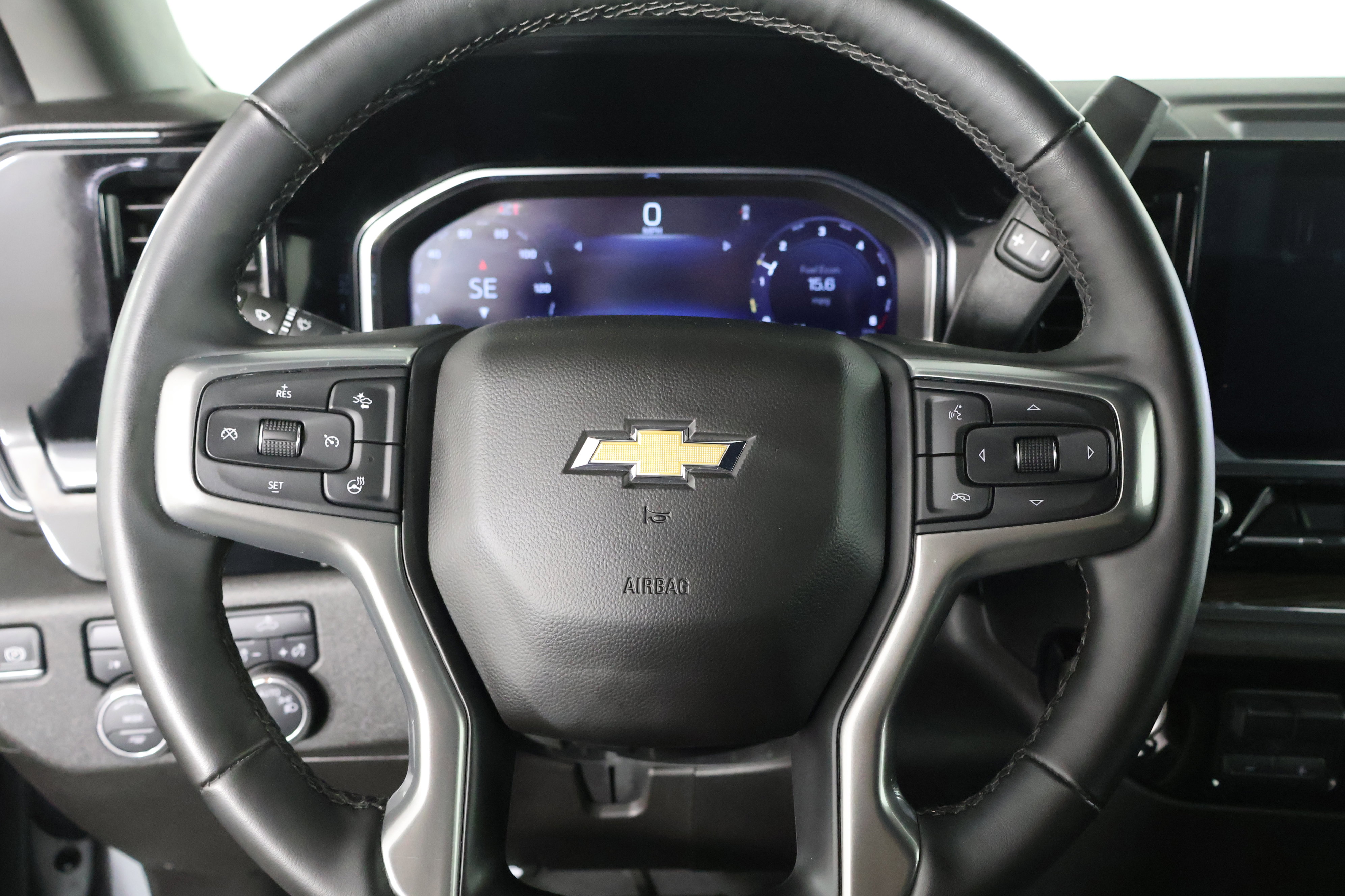 Used 2025 Chevrolet Silverado 1500 LT image 20