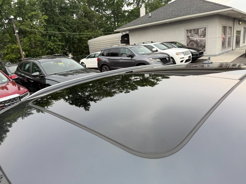 Used 2019 Audi Q5 Prestige w/ Prestige Package AWD/4WD image 9