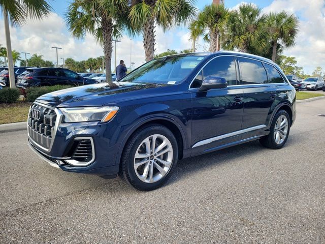 Used 2025 Audi Q7 3.0T Premium Plus w/ Premium Plus Package image 4