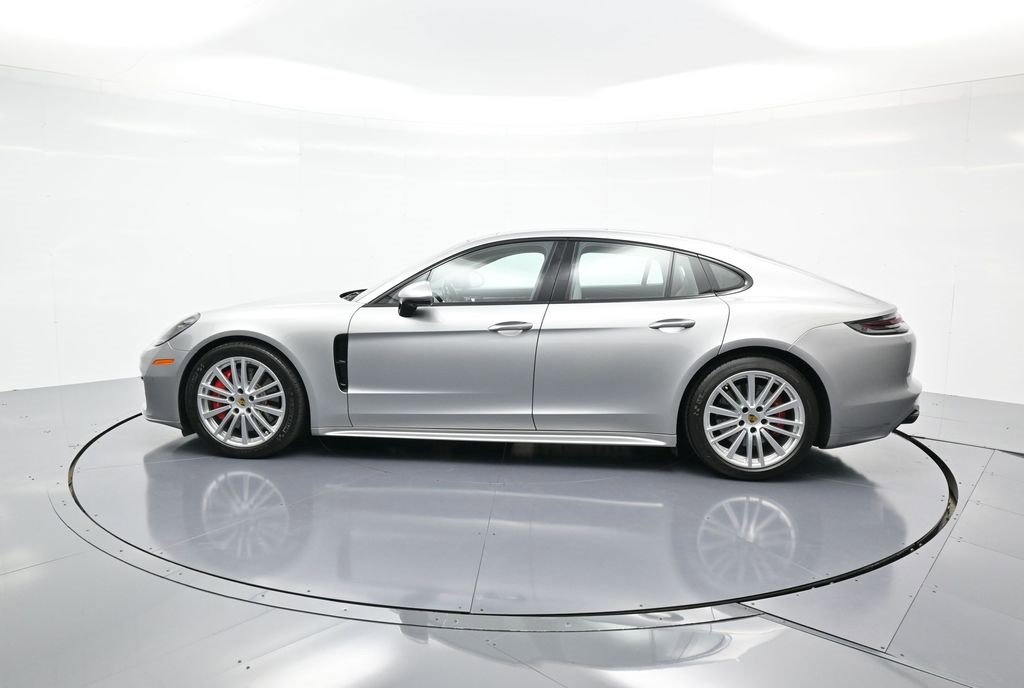 Certified 2020 Porsche Panamera GTS image 23