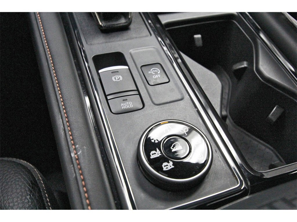 Used 2025 Nissan Pathfinder Rock Creek image 22