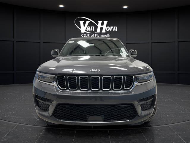 New 2025 Jeep Grand Cherokee Laredo X w/ Trailer Tow Package image 10