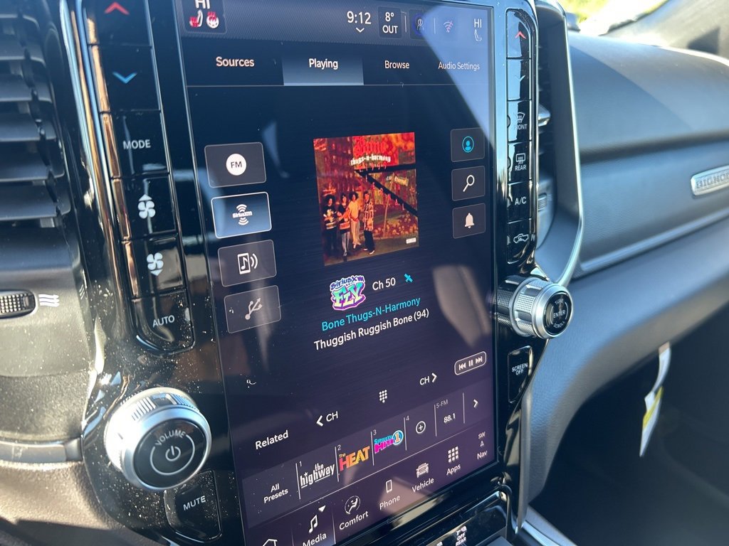 New 2026 RAM 1500 4x4 Crew Cab image 31