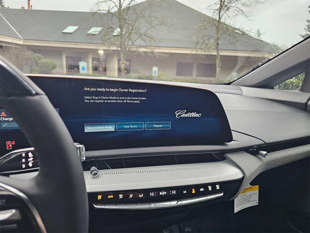 New 2026 Cadillac Optiq Sport 1 image 28