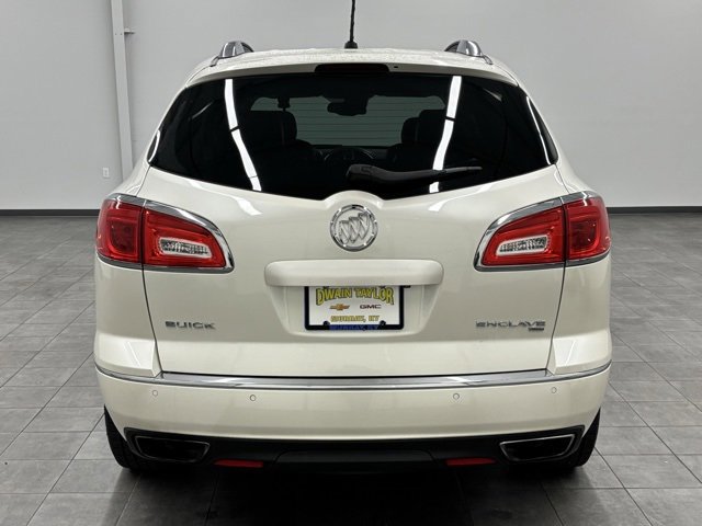 Used 2015 Buick Enclave Leather image 3