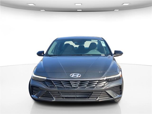 New 2026 Hyundai Elantra Sport image 2