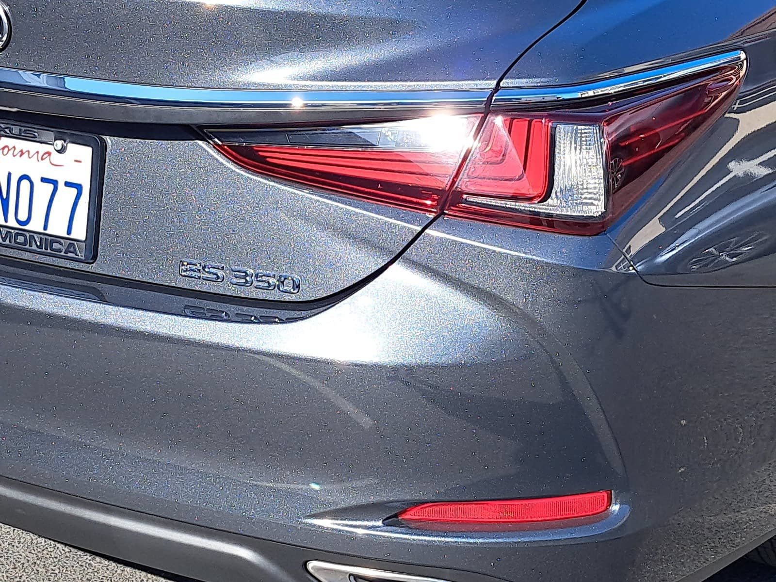 Used 2024 Lexus ES 350 w/ Accessory Package (Z1) FWD image 37