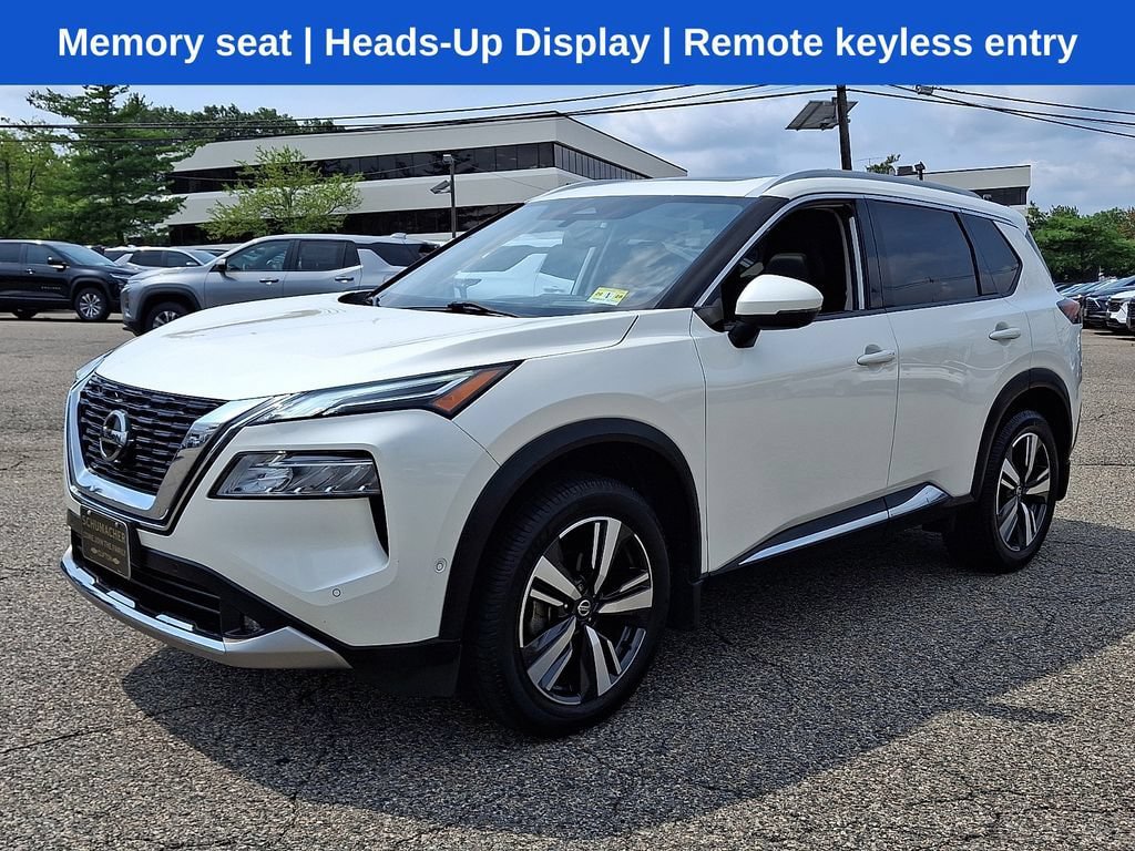 Used 2021 Nissan Rogue Platinum AWD/4WD image 3