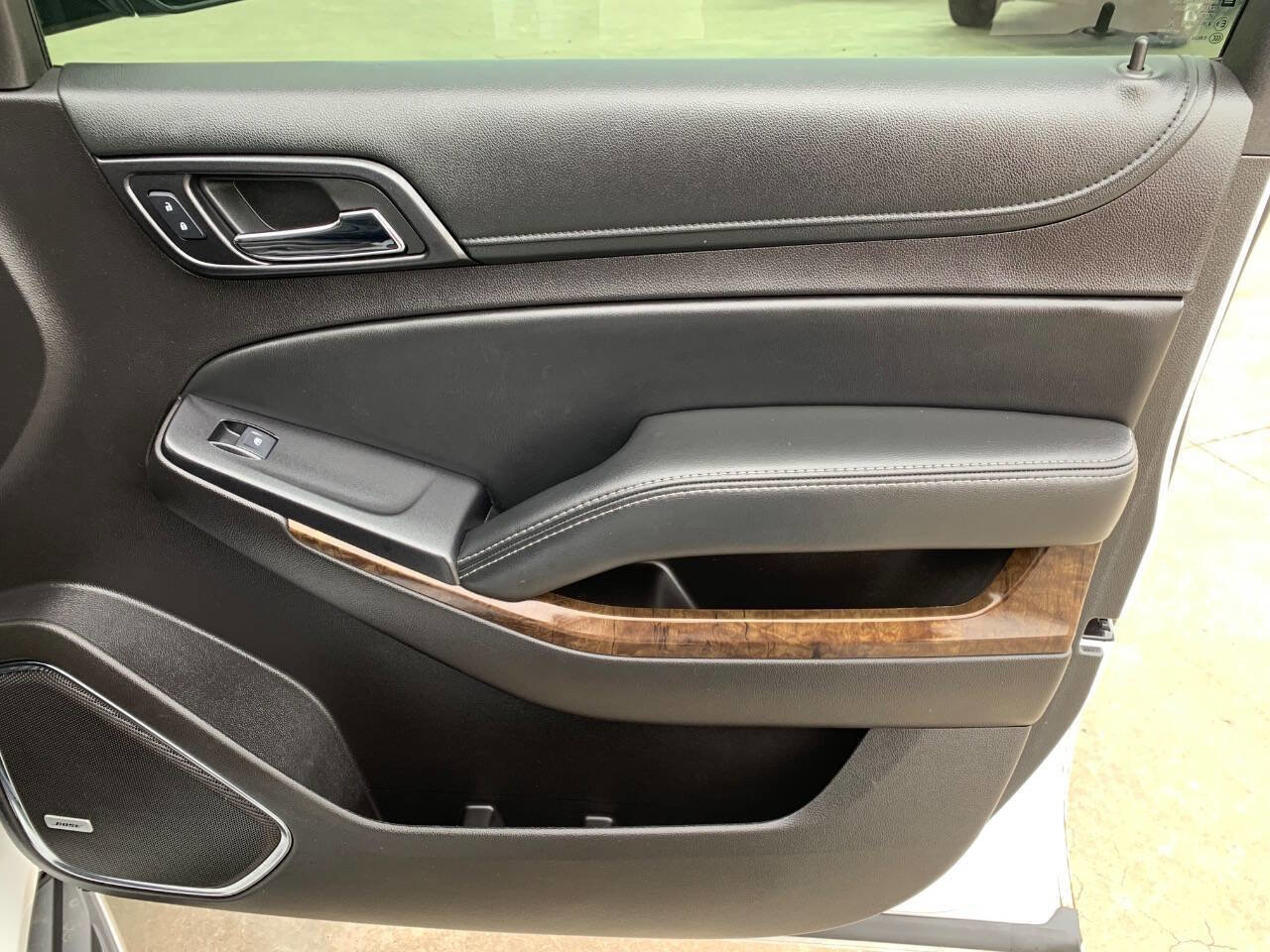 Used 2016 Chevrolet Tahoe LT image 12