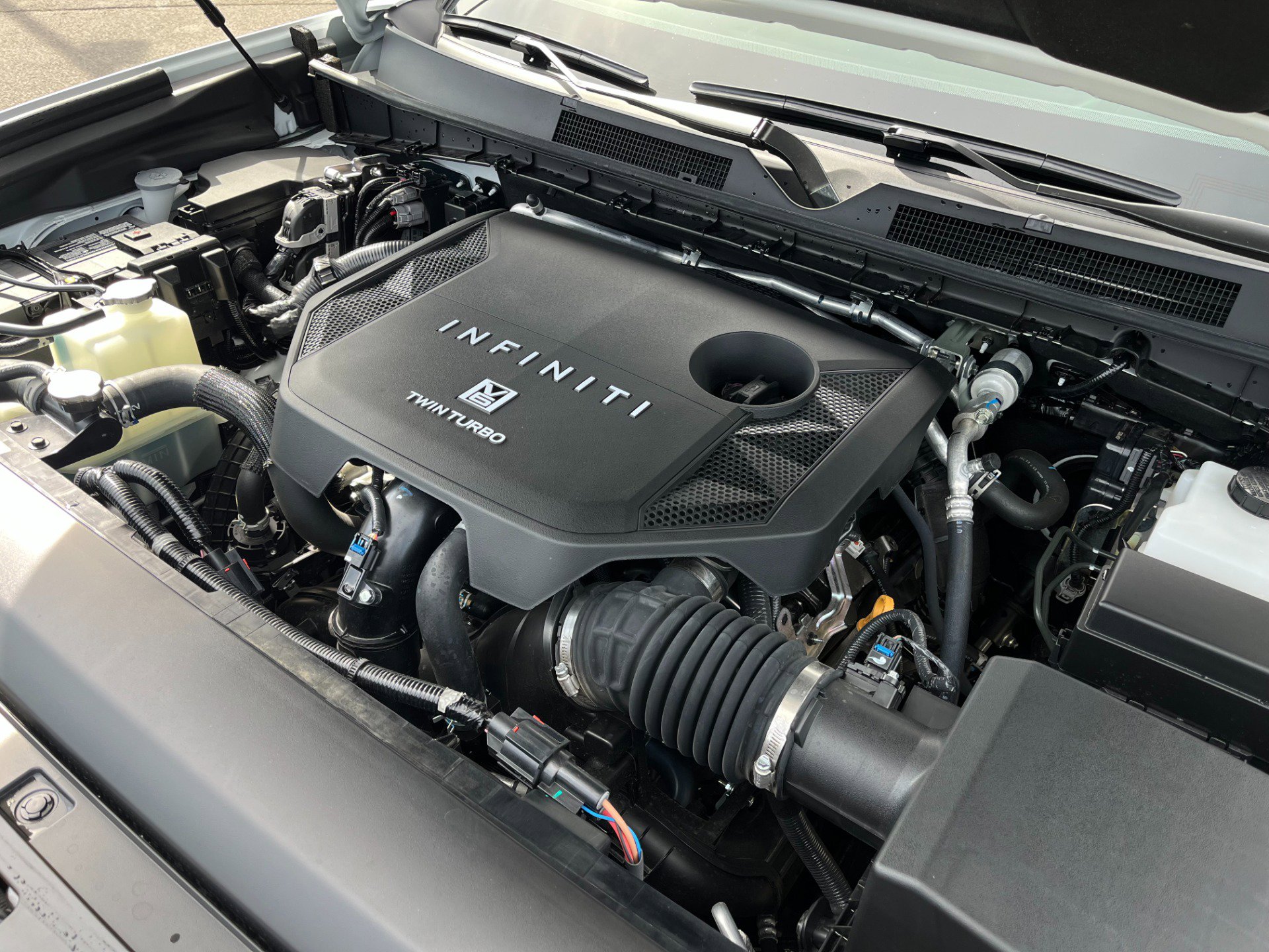 Used 2026 INFINITI QX80 Autograph w/ Premium Cargo Package image 89