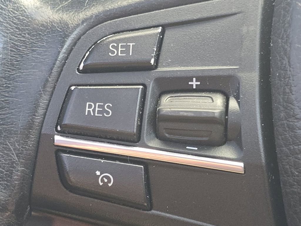 Used 2016 BMW 535i xDrive Sedan image 32