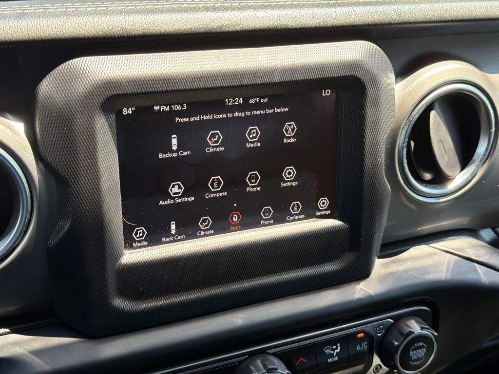 Used 2020 Jeep Wrangler Unlimited Sahara AWD/4WD image 24